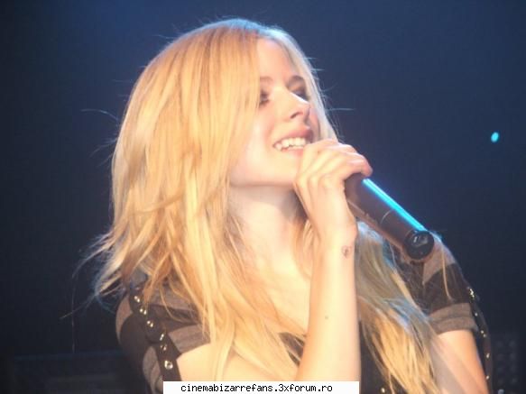 :zzz: avril lavigne