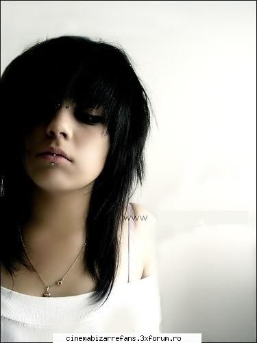 Emo girls - hilary_cb - ** Stilul Emo **