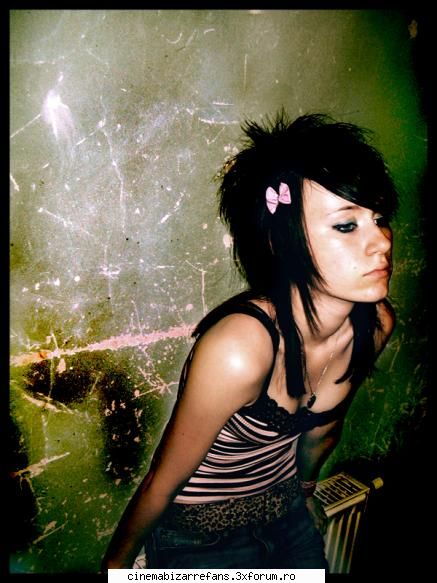 Emo girls - hilary_cb - ** Stilul Emo **