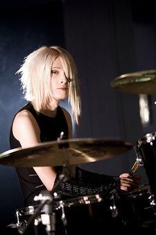 Galerie - Aici sa punem poze cu Shin - ** Shin **